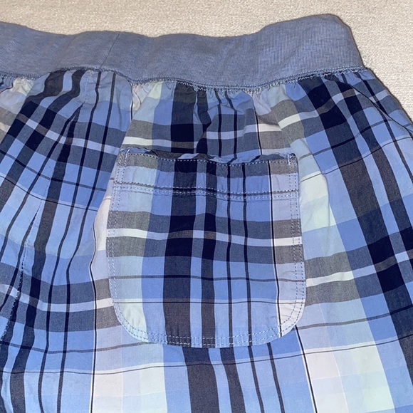 L.L Bean women’s blue and white plaid pull on cotton pants size small - Picture 9 of 10